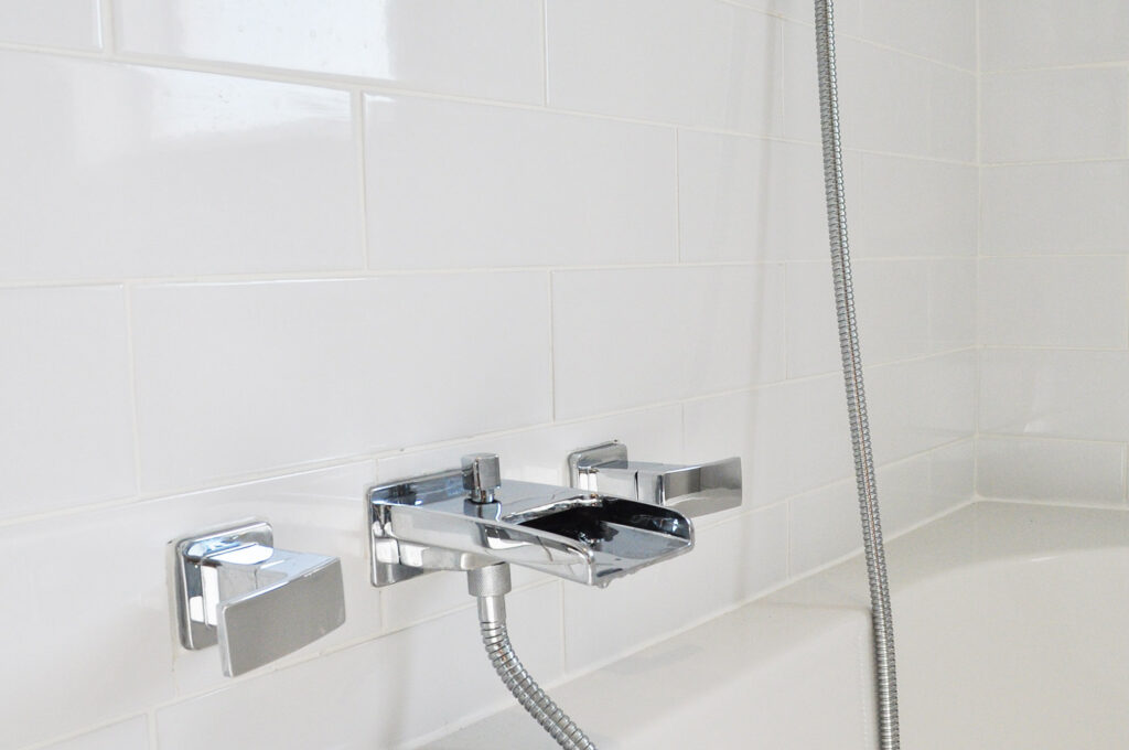 Bathrooms Suites